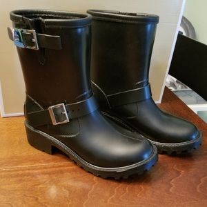 Michael Kors Davenport rain boots